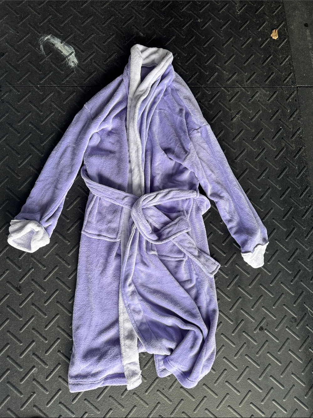 NWOT Ulta Beauty Lavender Plush Robe